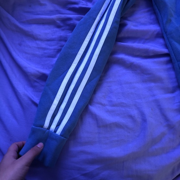 Adidas pullover blue - Picture 3 of 4